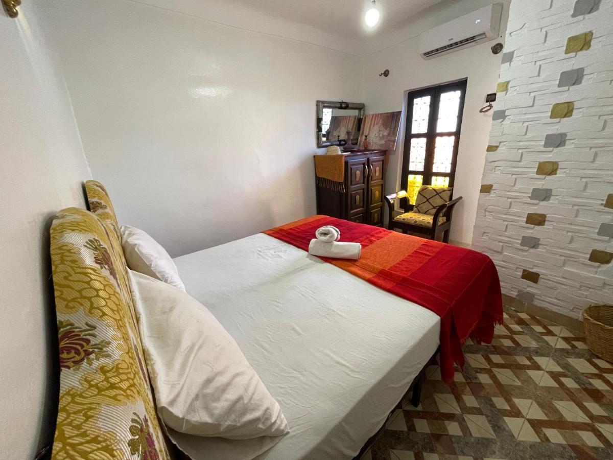 Sun Hostel มาร์ราเกช ภายนอก รูปภาพ