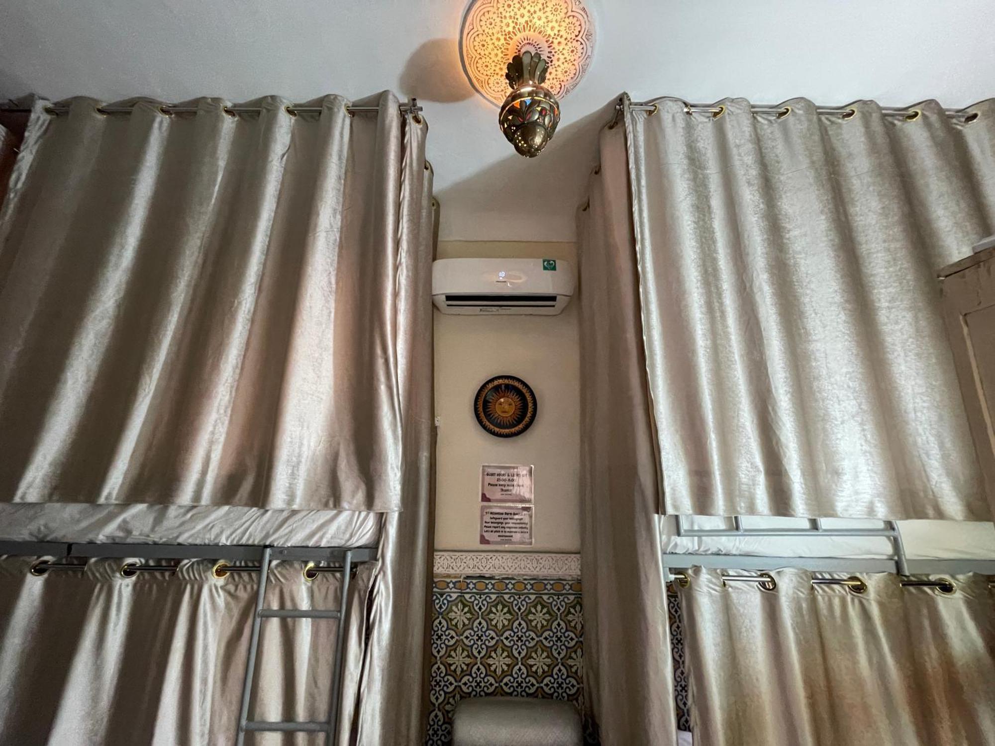 Sun Hostel มาร์ราเกช ภายนอก รูปภาพ